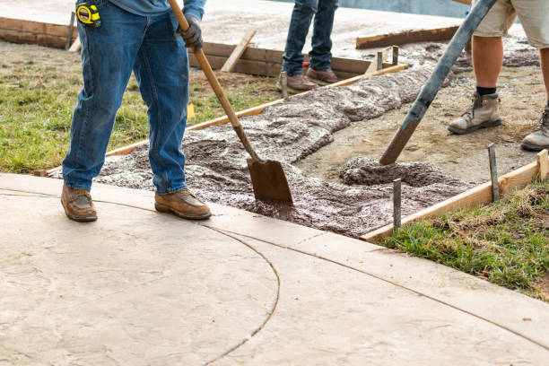 Best Concrete Sidewalk Installation  in Poplarville, MS