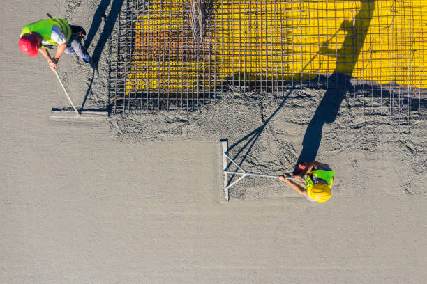 Best Custom Concrete Contractor  in Poplarville, MS